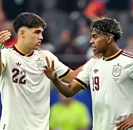 تشكيلة منتخب إسبانيا لمعسكر سبتمبر تتضمن أبرز اللاعبين