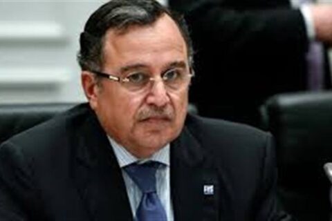 نبيل فهمي يبرز أهمية تعزيز الجهود الدبلوماسية لمواجهة التصعيد في المنطقة